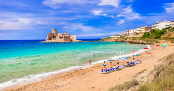 Le Castella: il castello sul mare che sfida il tempo